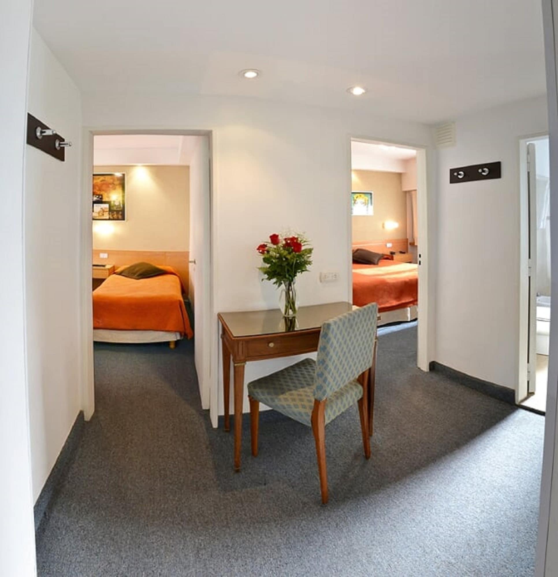 Hotel Sarmiento Palace